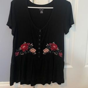 Black American Eagle Soft & Sexy Floral Tee